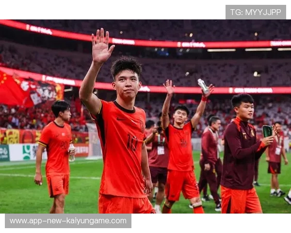 国足新星海外报价激增，留洋路线遭热议与期待