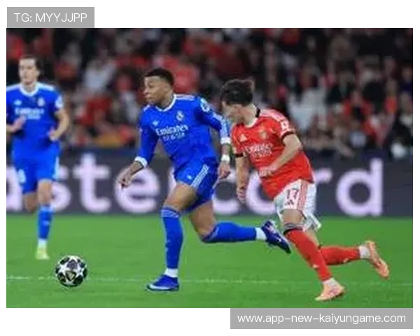 维尼修斯边路爆趟后传中,皇家马德里门前推射得手